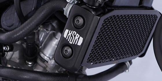 SIDE RADIATOR GUARD R/L BLACK - Image 2